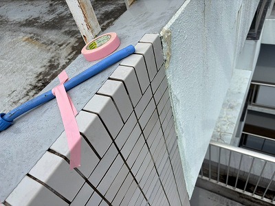 笠木と外壁の取り合い