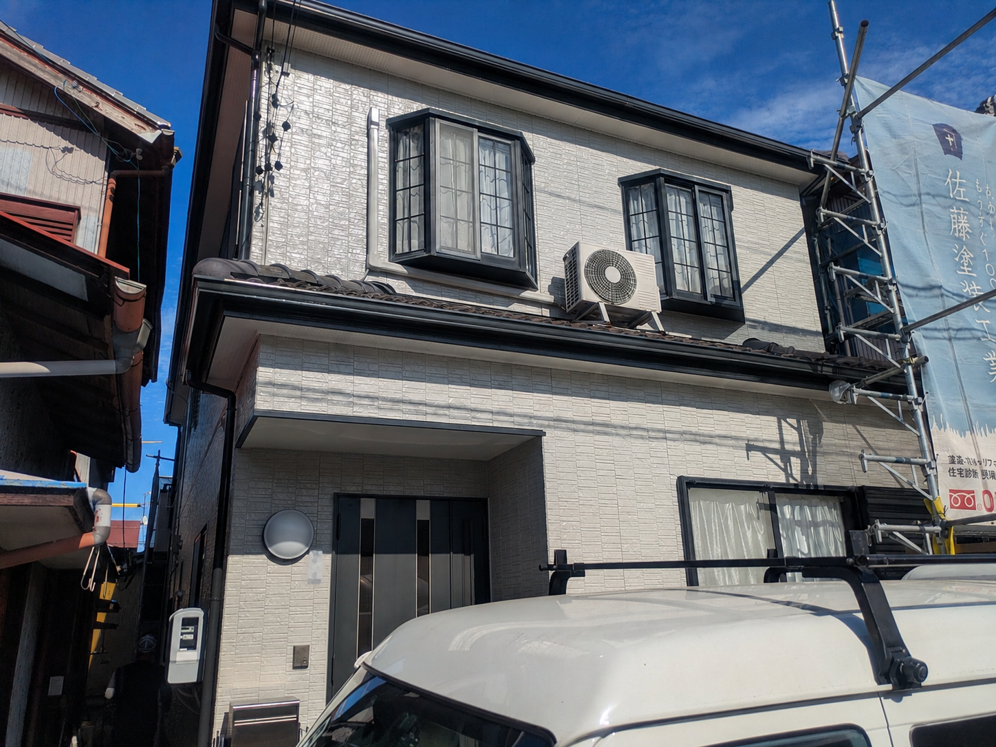 【焼津市】外壁塗装前のコーキング打ち替え作業を実施しました