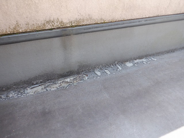 ベランダ塗膜剥離