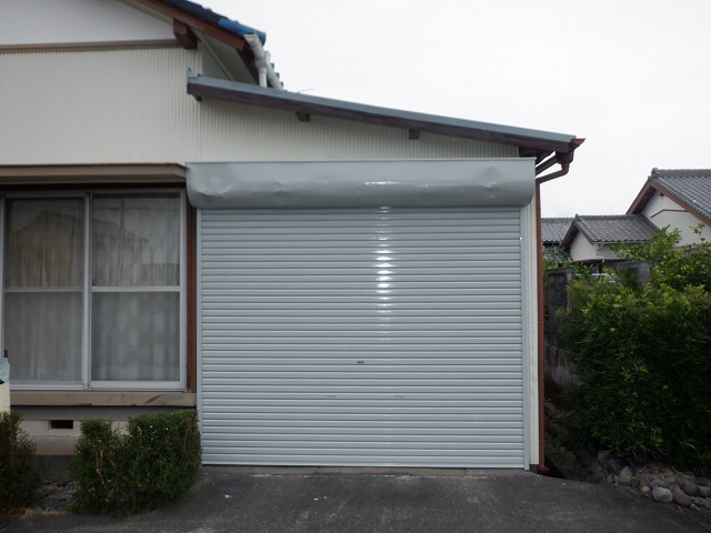 藤枝市K様シャッター塗装後