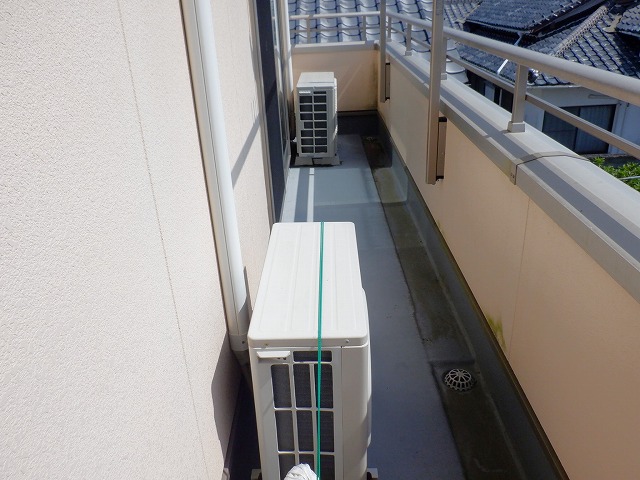 焼津市H様ベランダbefore