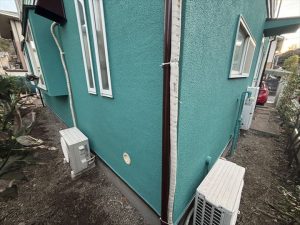 グリーンとブラウンのアースカラー