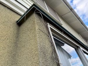 外壁に絡みついた「ツタ」の処理