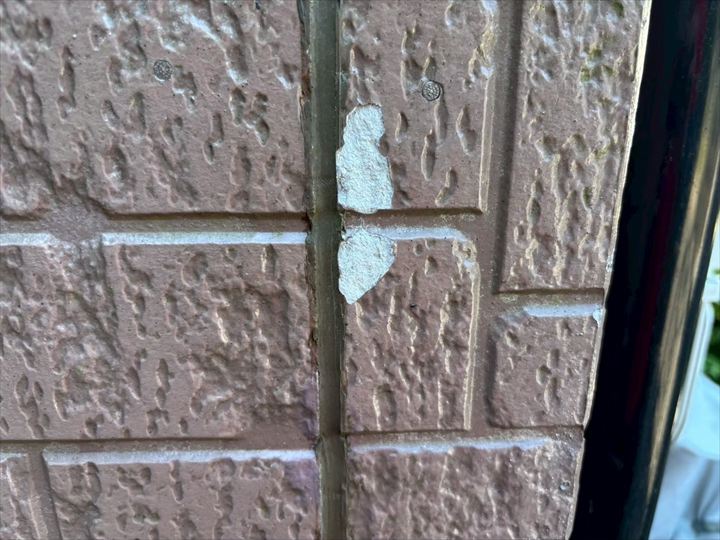 外壁表面の欠け