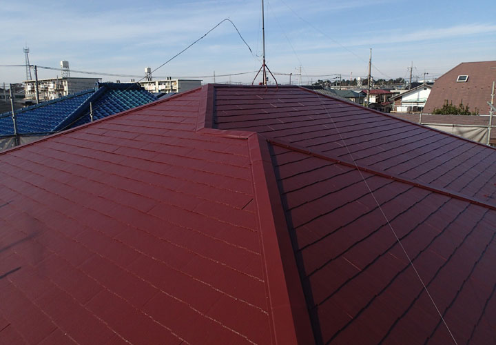 1液ワイドシリコン遮熱αのCS2352で塗装したスレート屋根