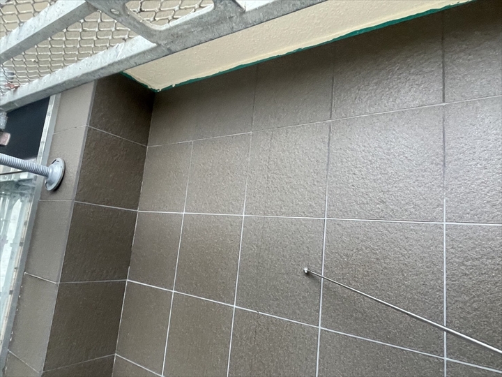 タイル補修が必要になる前に！世田谷区砧で行ったタイルの打診検査と浮きの実態