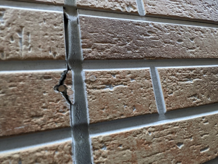 既存は窯業系サイディングでした