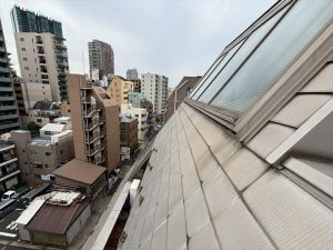 窓周りから雨漏りしているとのお問い合わせ