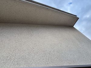 軒天の仕上げ（外壁同質仕上げ）