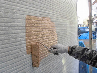 千葉県　八千代市　外壁塗装　目地補修　プライマー塗布
