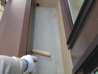 千葉県印旛郡酒々井町　外壁塗装　屋根塗装　バルコニー防水　プライマーの塗布