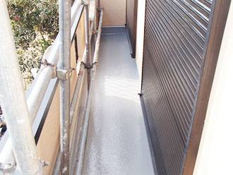 千葉県君津市　外壁塗装　屋根塗装　ベランダ防水　トップコート塗布完了