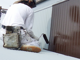 千葉県　富津市　倉庫の塗装　屋根部分