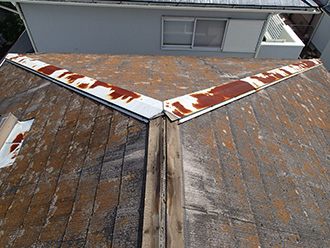 千葉県市原市　屋根カバー　外壁塗装　モルタル外壁補修　点検　屋根　棟板金の飛散