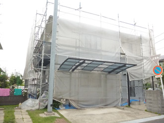 千葉県松戸市　屋根塗装　外壁塗装　足場の架設　メッシュシート