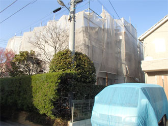 千葉県浦安市　外壁塗装　屋根塗装　お隣の車も養生