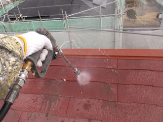 千葉県浦安市　外壁塗装　屋根塗装　屋根の高圧洗浄