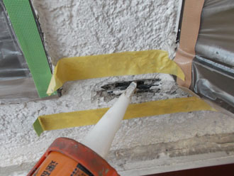 千葉県浦安市　外壁塗装　屋根塗装　クラック補修　シーリング材の充填