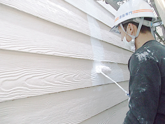 千葉県浦安市　外壁塗装　屋根塗装　ベランダ防水工事　外壁　シーラー下塗り