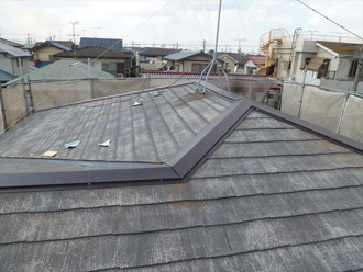 千葉県　船橋市　屋根　棟板金交換完成写真アングル2