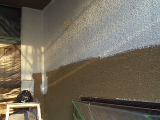 千葉県袖ヶ浦市　外壁塗装　下塗り