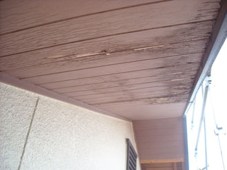 横浜市南区　屋根点検　屋根材劣化　塗料剥がれ